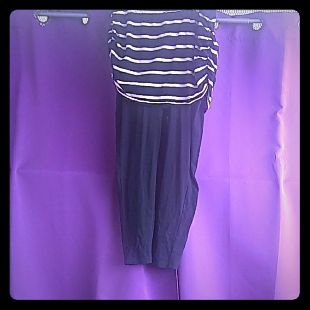 Bodycon miniskirt w/leggings